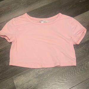 pink fitted crop top